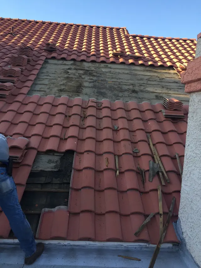 Rivera Roofing & Construction LLC — photo from the business 4