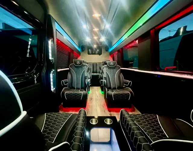 LAX VIP Limousine — photo from the business 4