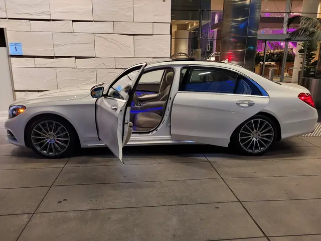Preferred Chauffeured Limousines llc — photo from the business 2