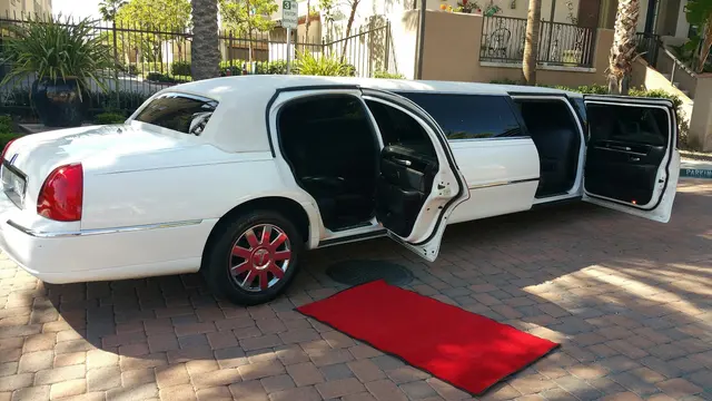 Eagle Limousine Inc — photo from the business 2