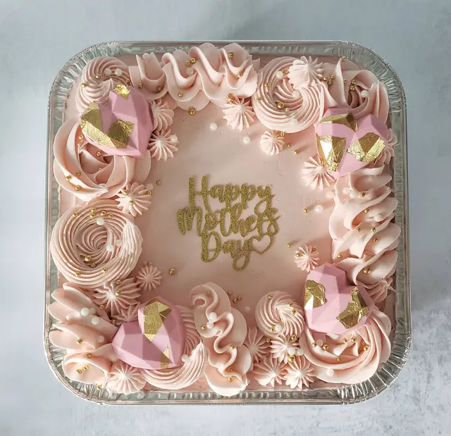 Little Miss Cakes — photo from the business 11