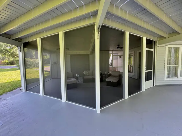 Screen Enclosures by Colonial Construction — customer photo 10