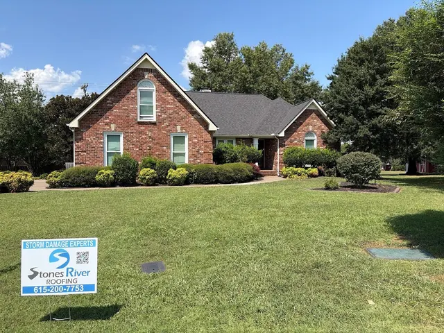 Stones River Roofing — customer photo 2