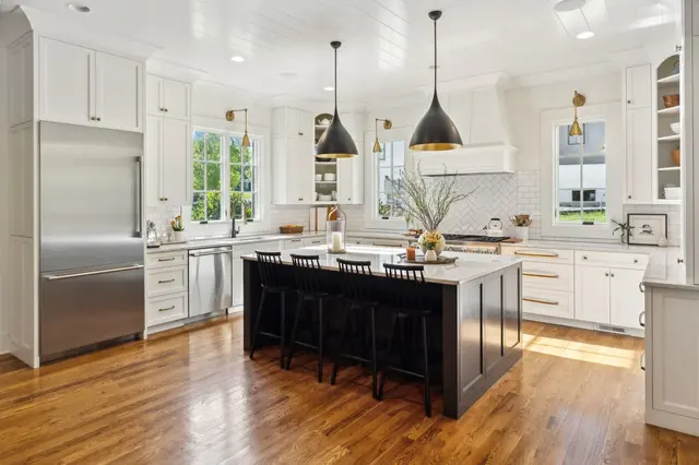 Brianna Morant - Oak Street Real Estate Group — photo from the business 2