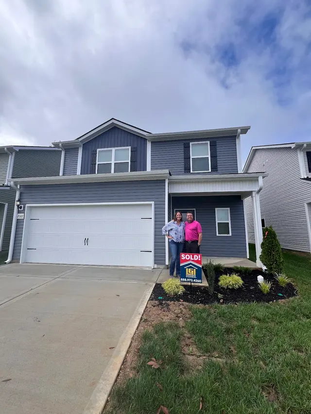 Vivian Huston, Selling Nashville, Realtor, RE/MAX Choice Properties, Nashville, TN — customer photo 2