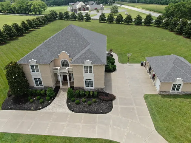 Quality Exteriors Roofing — photo from the business 11