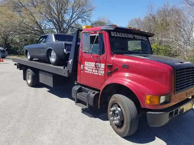 Beachside Towing -- Towing in St Augustine and St Augustine Beach Florida — photo from the business 2