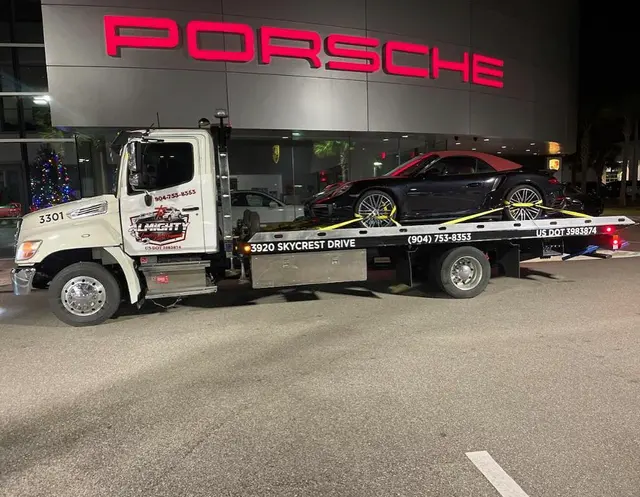Almighty Towing Transport — photo from the business 7