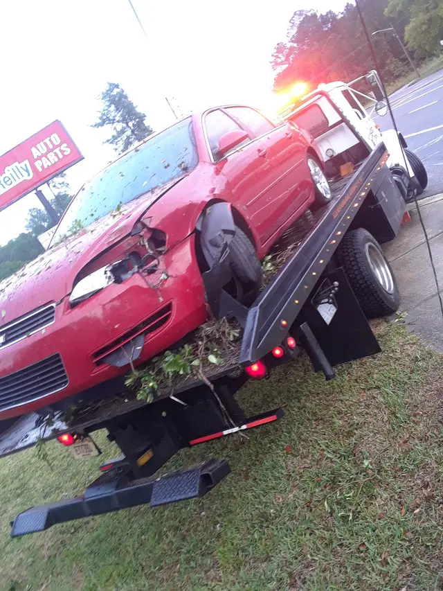 Junior's Towing LLC — customer photo 6