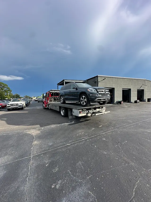United Express Towing, Transport and Storage — photo from the business 7