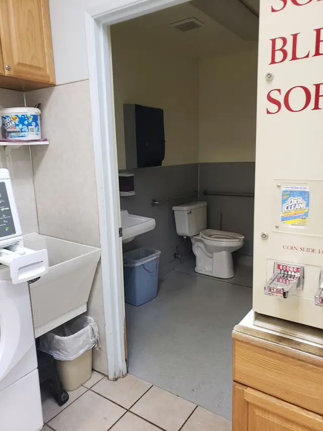 Yelm Laundry Center — customer photo 9