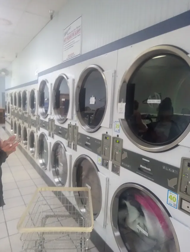 Yelm Laundry Center — customer photo 2