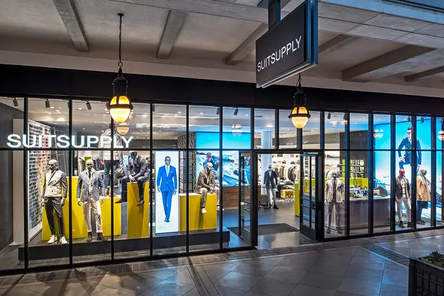 Suitsupply San Jose — photo from the business 1