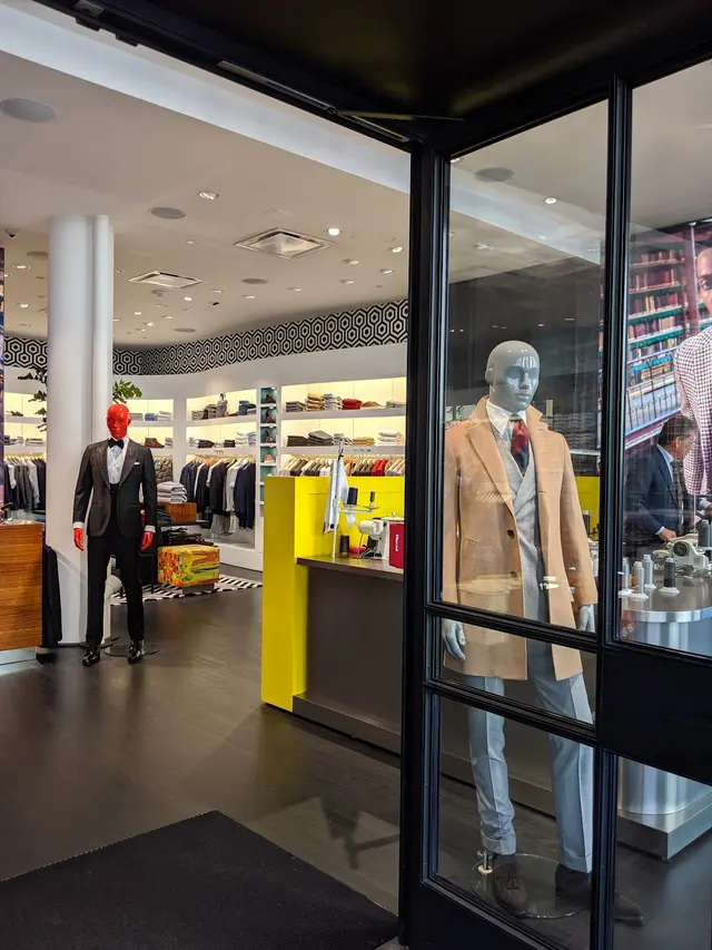 Suitsupply San Jose — customer photo 11