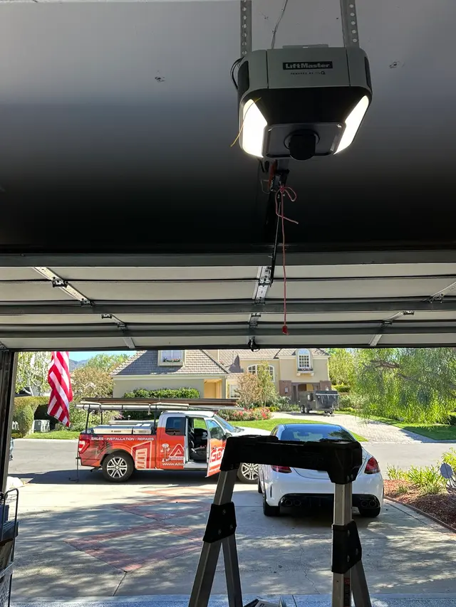 Alliant Garage Door — photo from the business 6
