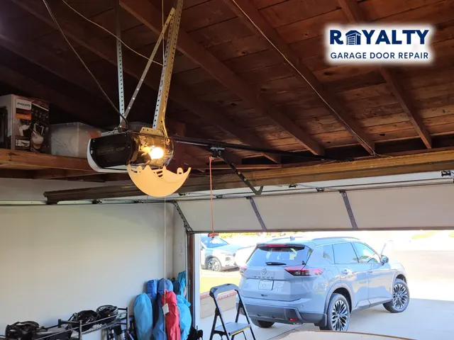 Royalty Garage Door Repair — photo from the business 3