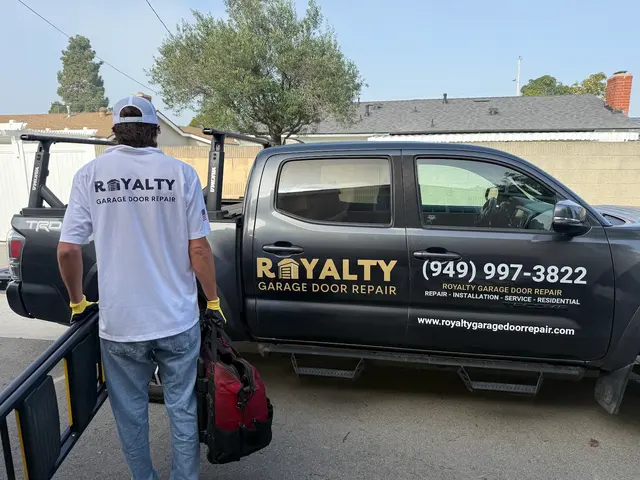 Royalty Garage Door Repair — photo from the business 1