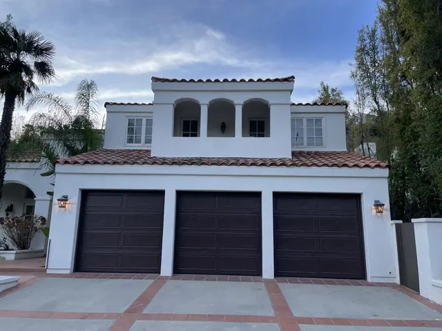Rollit Garage Doors — photo from the business 5