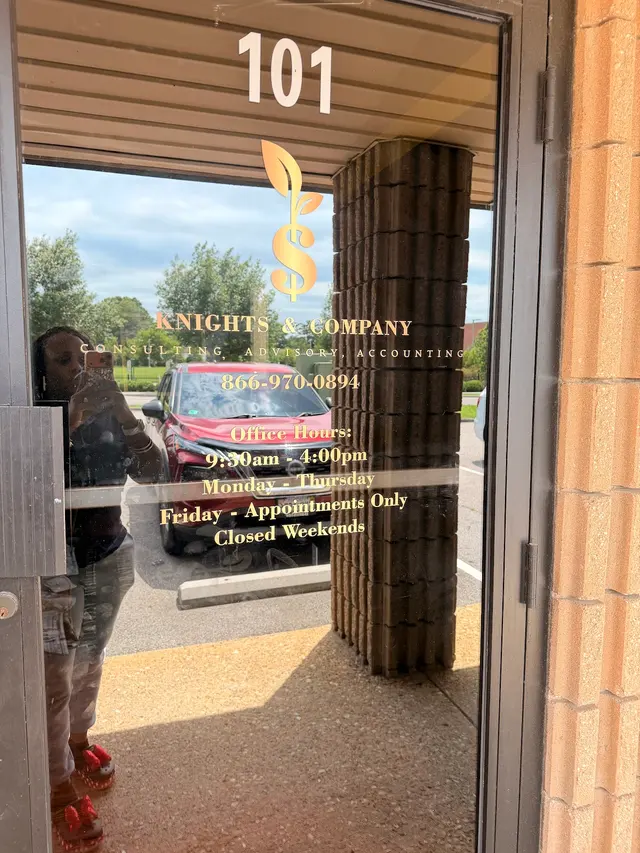 Knights and Company — photo from the business 2