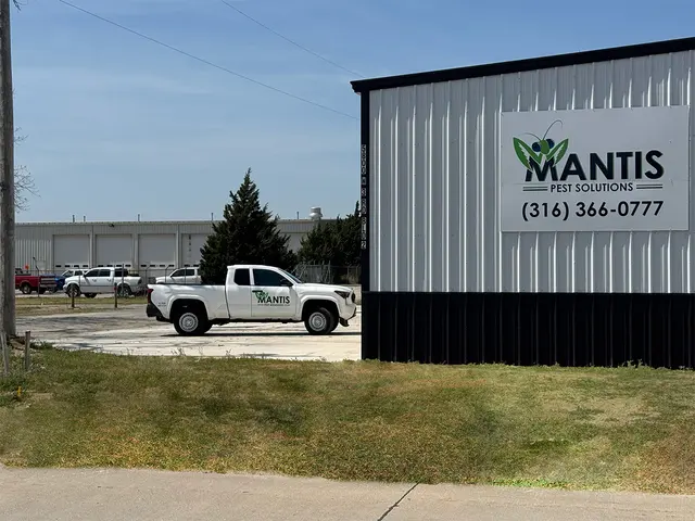 Mantis Pest Solutions — photo from the business 10