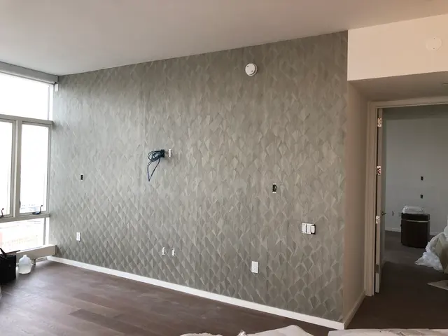 Wallpaper installation New York — photo from the business 7