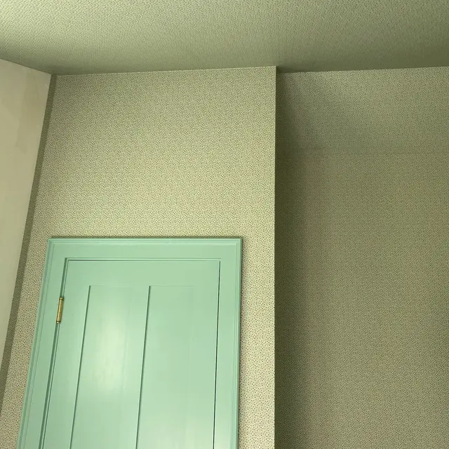 Wallpaper installation New York — photo from the business 9