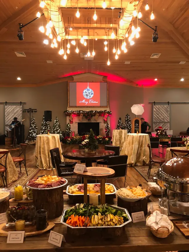 Relish Distinctive Catering — photo from the business 6