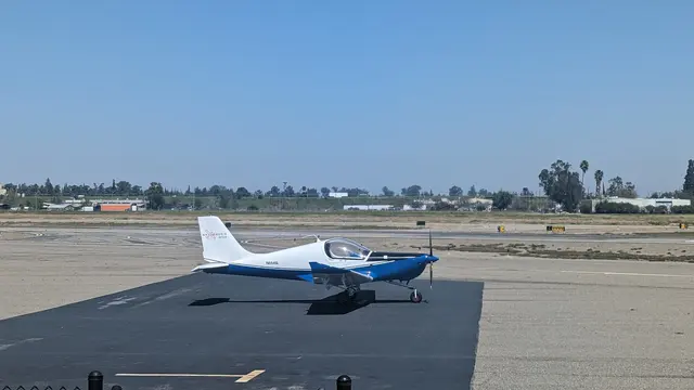 Fresno Chandler Executive Airport — customer photo 8