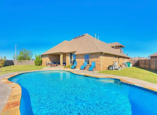 Ellum Realty Firm, Norman — photo from the business 5