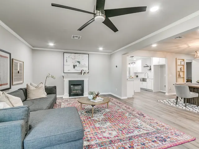 Ellum Realty Firm, Norman — photo from the business 2