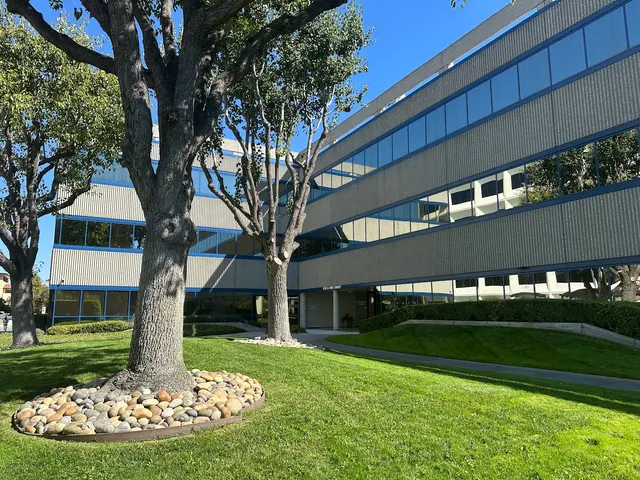 KPB Immigration Law Firm — photo from the business 2