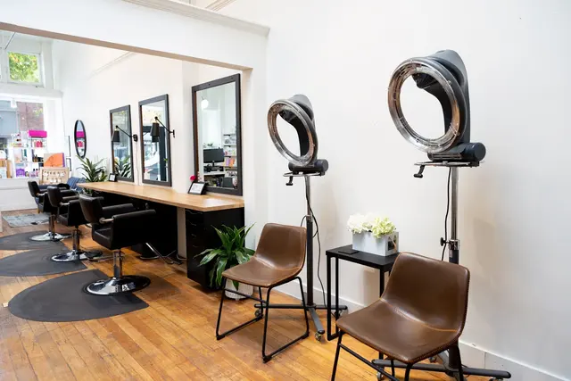 Allure Salon — photo from the business 8