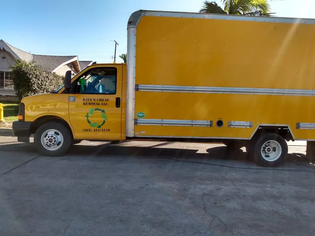 Dave's Cheap Removal LLC — photo from the business 4