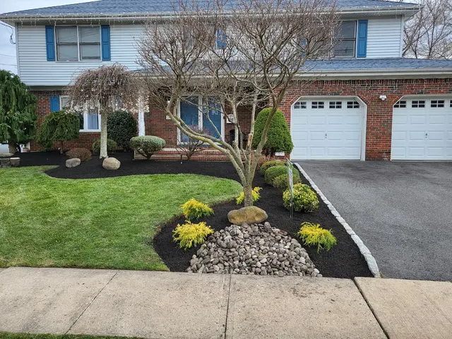 Ace Lawn Care LLC — photo from the business 1