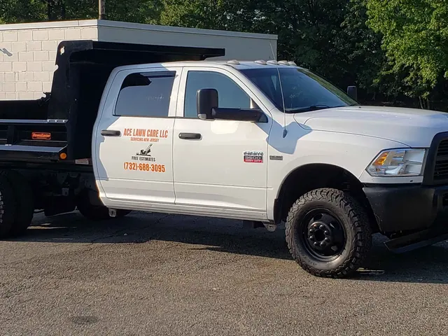 Ace Lawn Care LLC — photo from the business 5