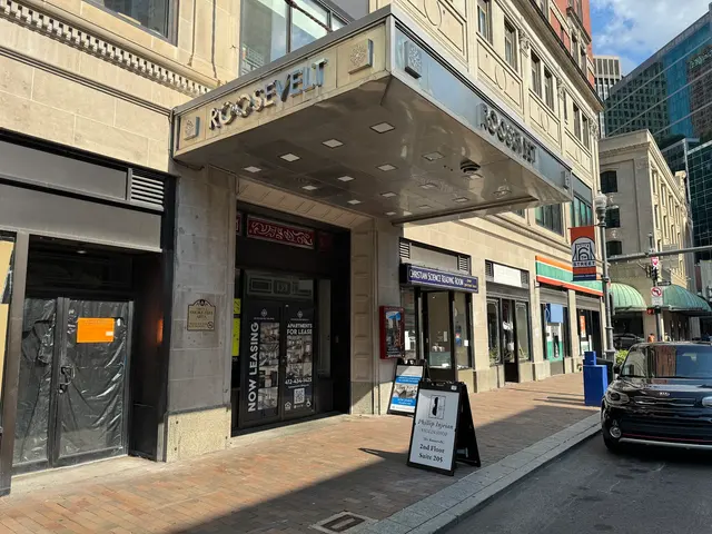 Phillip Injeian Violin Shop — photo from the business 7