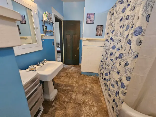 De Leon cleaning services — photo from the business 9