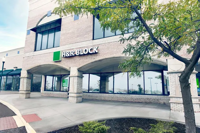 H&R Block — photo from the business 9
