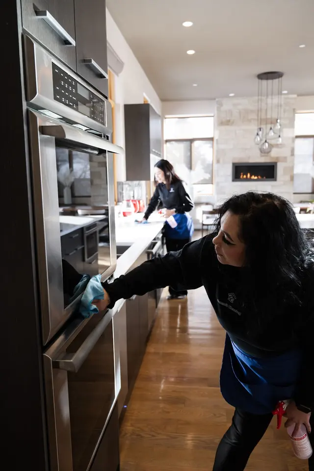 Summit Cleaning — photo from the business 9