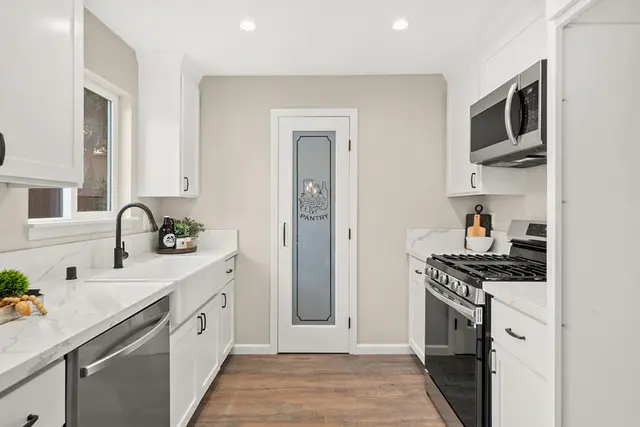 RJ Painting & Decorating — photo from the business 10