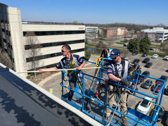 Michigan Elite Window Cleaning — photo from the business 8
