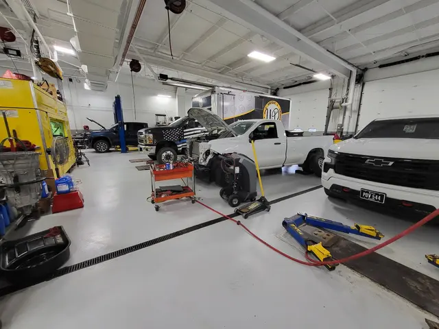 Automotive Lift Services — photo from the business 2