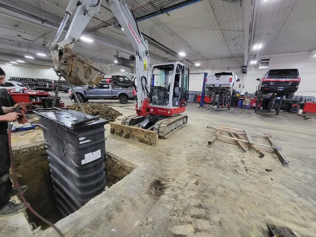 Automotive Lift Services — photo from the business 7