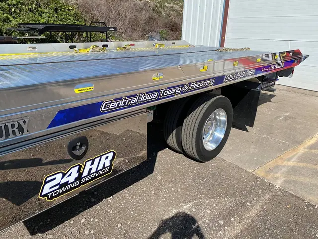 Central Iowa Towing and Recovery — photo from the business 9