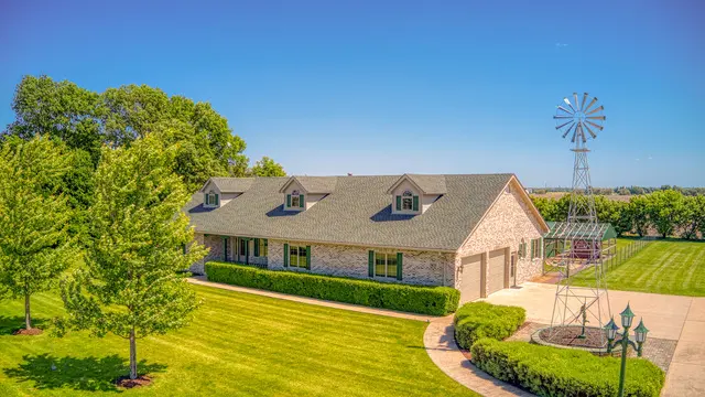 1 Percent Lists Real Estate Solutions — photo from the business 4