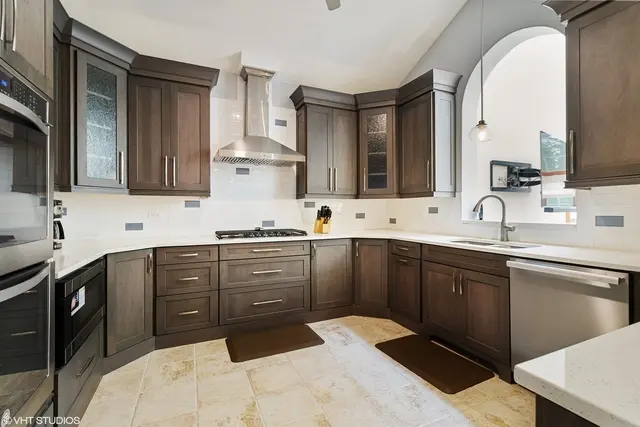1 Percent Lists Real Estate Solutions — photo from the business 6