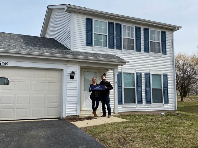 Colleen McLaughlin of Coldwell Banker Realty — photo from the business 3