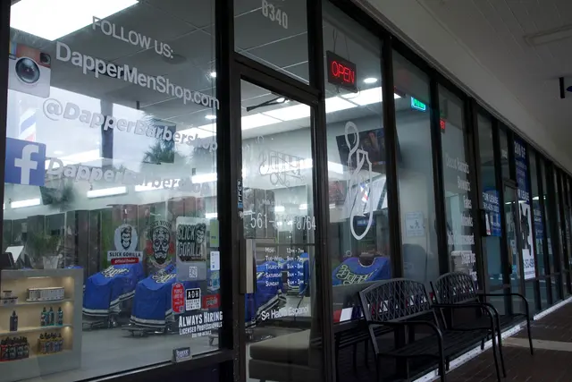 Dapper Barbershop — photo from the business 3