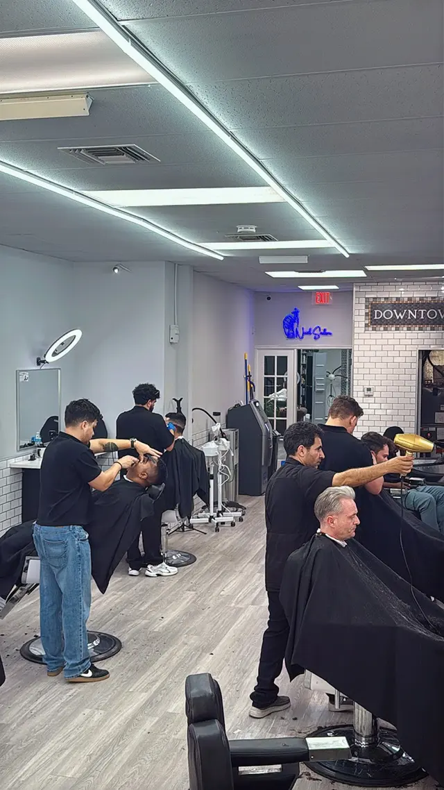 Ascend the Trend Barber shop — photo from the business 7