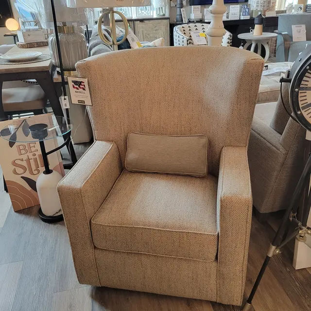 Customer photo of work by Design A La Mode, from Lynn's review